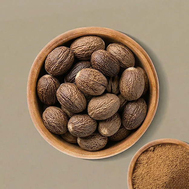 Nutmeg Whole & Powder